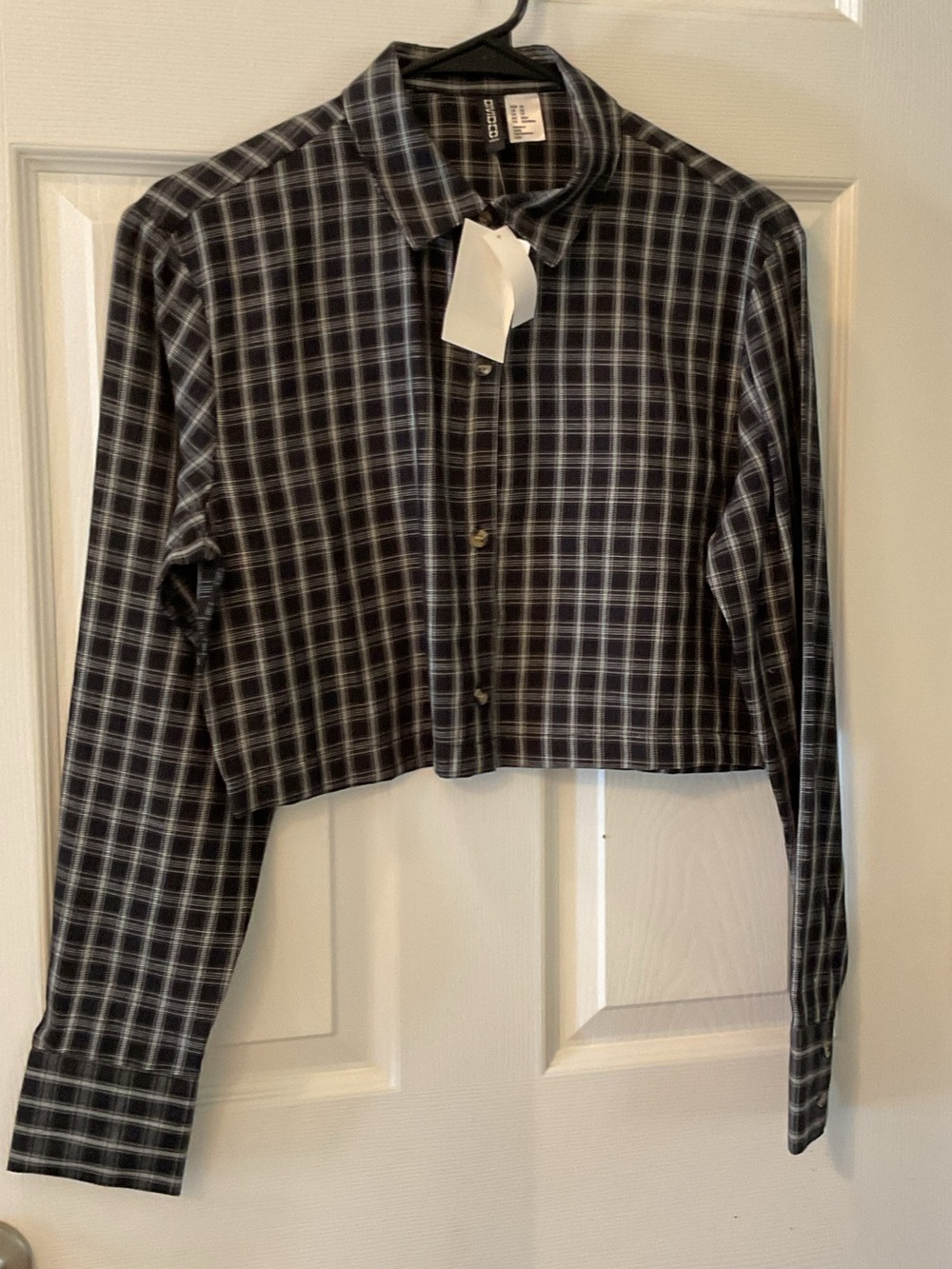 Divided Juniors Size XS Plaid Black/White Long Sleeve Crop Top
